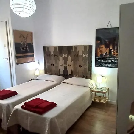 Leo 4* Cagliari