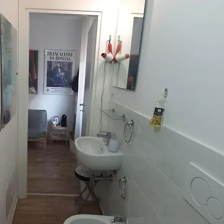 Bed & Breakfast Leo Cagliari